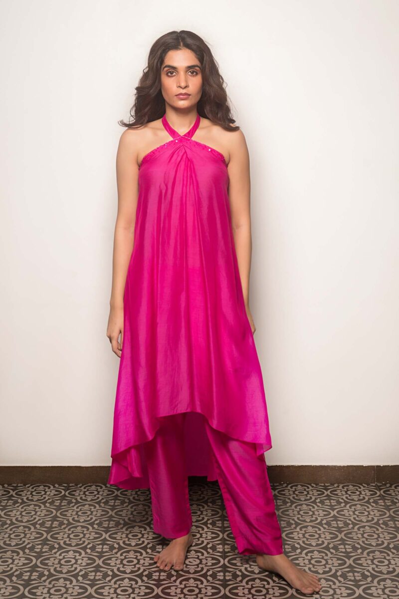 Aelin hot pink